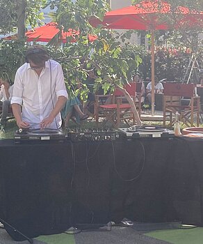 DJ Louis Castelli