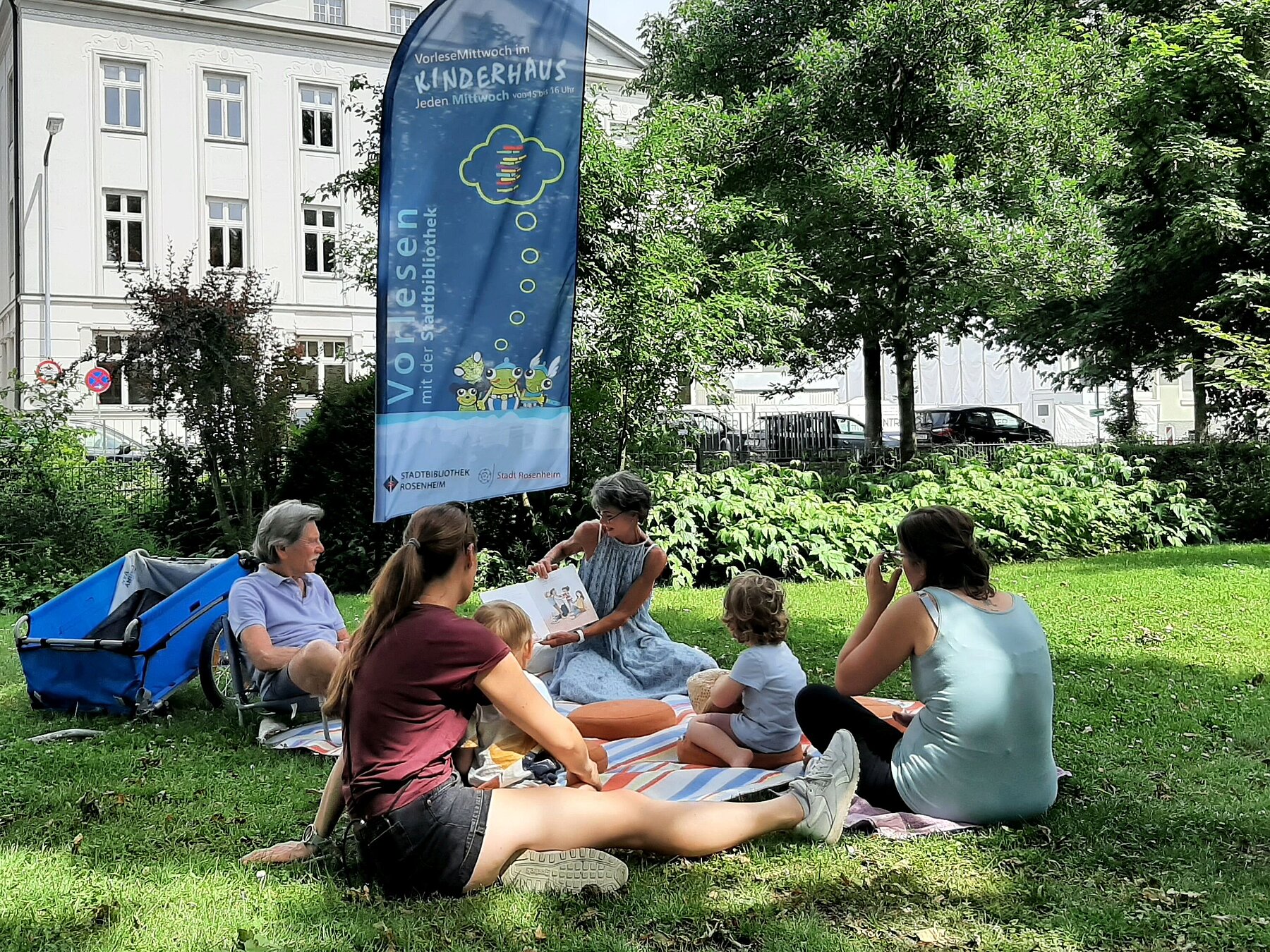 Vorlesen im Riedergarten